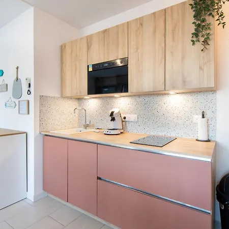Grand Front De - Climatiser Avec Place De Parking * La Grande-Motte