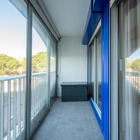 Grand Front De - Climatiser Avec Place De Parking