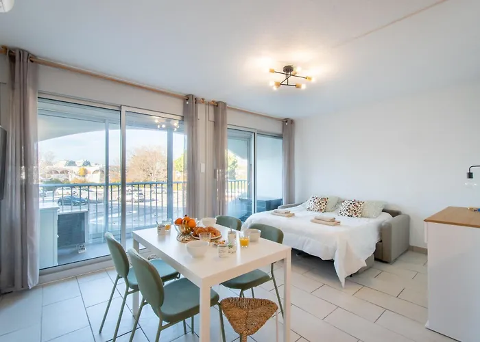 Grand Front De - Climatiser Avec Place De Parking *